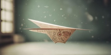 做着梦的纸飞机出自哪首歌？